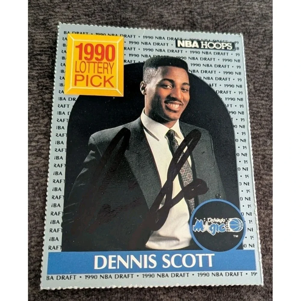 1990-91‎ NBA Hoops 1990 Lottery Pick #393 Dennis Scott Rookie RC Magic Signed